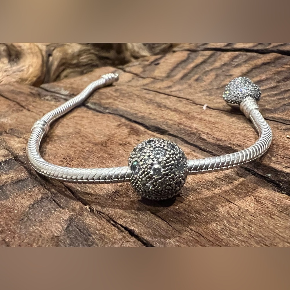 Authentic Pandora Charm Cosmic Stars Clip with Clear Zirconia Studded Cz
